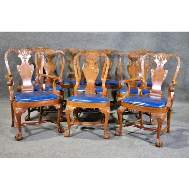 1900 - 1909 Custom-Made Solid Walnut Georgian Carved Dining Chairs Manner of Gillows - Set of 10 For Sale - Image 5 of 12