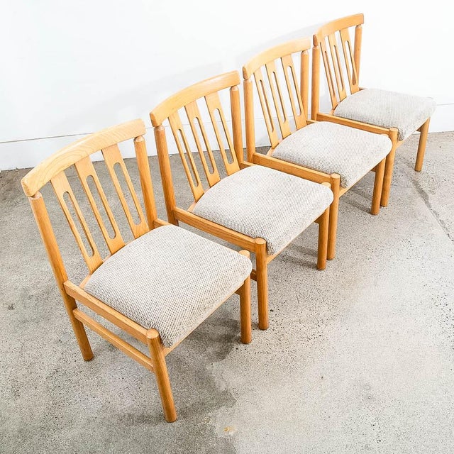 Mid Century Modern Dining Chairs Set 6 Oatmeal Tweed Solid Wood Vintage Fabric For Sale - Image 10 of 11