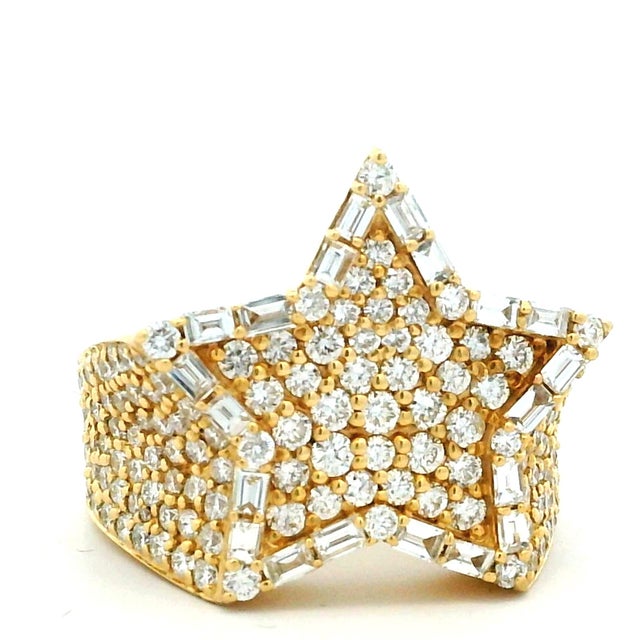 1990s Italian Diamond Star Cocktail Ring in 18k Yellow Gold, Size 7 For Sale - Image 15 of 17