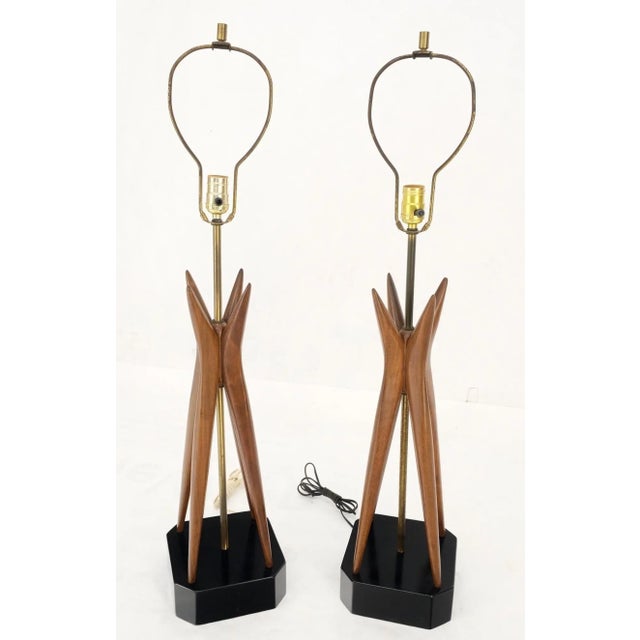 Mid-Century Modern Pair Carved Oiled Walnut Star Bursting Sputnik Shape Bases Table Lamps For Sale - Image 3 of 13