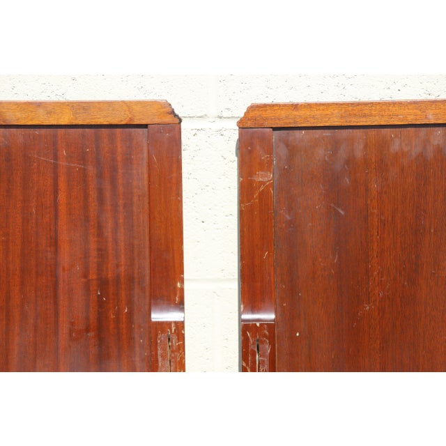 Early 20th Century Pair of Louis XV Style Hand-Painted Twin Bed Frames With Floral Marquetry For Sale - Image 18 of 18