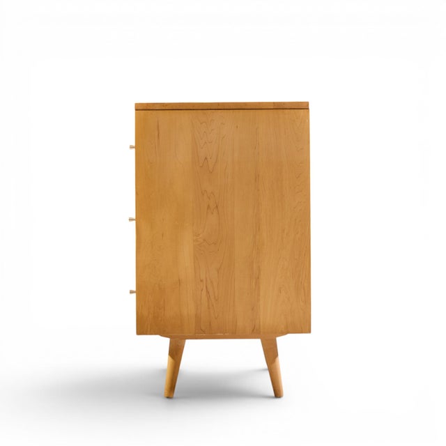 Mid 20th Century Paul McCobb for Planner Group Mid Century Maple 3-Drawer Dresser For Sale - Image 5 of 8