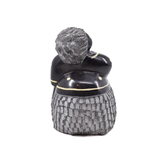Early 20th Century Early 20th Century Shona Stone Woman Sculpture In The Style of Colleen For Sale - Image 5 of 6
