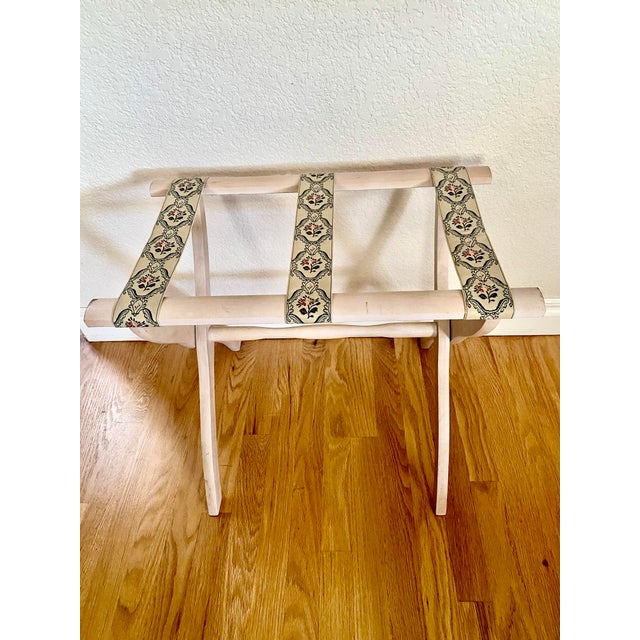Late 20th Century Vintage Folding Luggage Rack With Floral Tapestry Straps Scheibe Excellent Condition. For Sale - Image 5 of 5