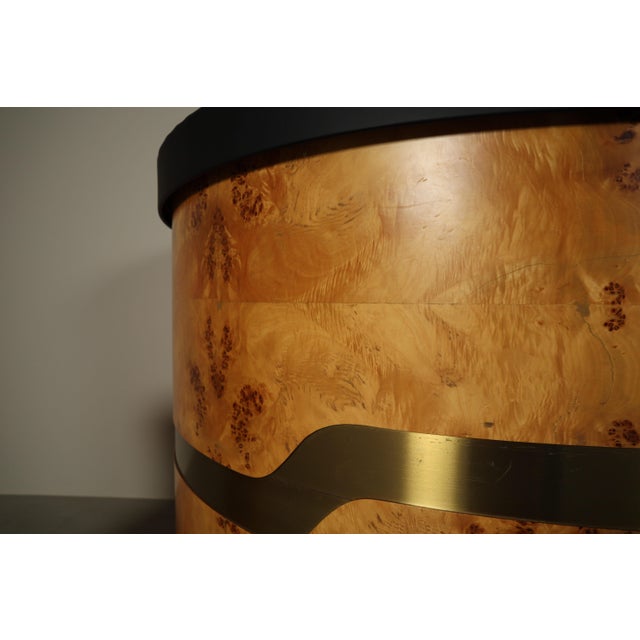 Italian Burl Wood Cocktail Bar with Illuminated Back and Stools, 1970s, Set of 3 For Sale - Image 15 of 18