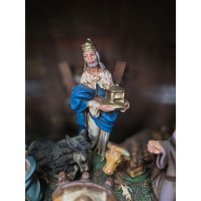 Italian Italian Christmas Nativity Creche Set For Sale - Image 3 of 14