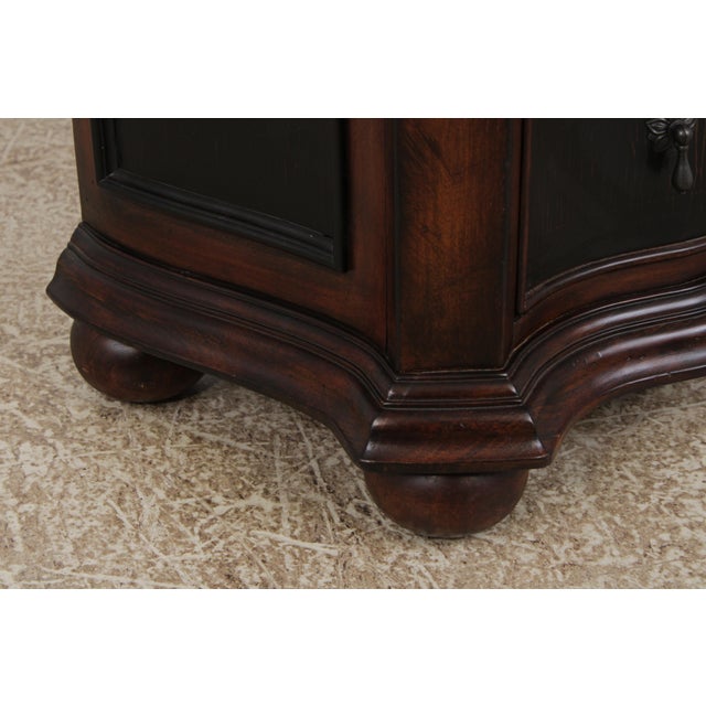Ethan Allen 4 Drawer Serpentine Chest Commode For Sale - Image 11 of 16