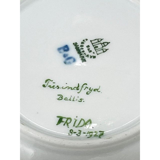 Flora Danica Porcelain Bread and Butter Plates by Bing & Grøndahl, Denmark, 1927, Set of 5 For Sale - Image 11 of 14