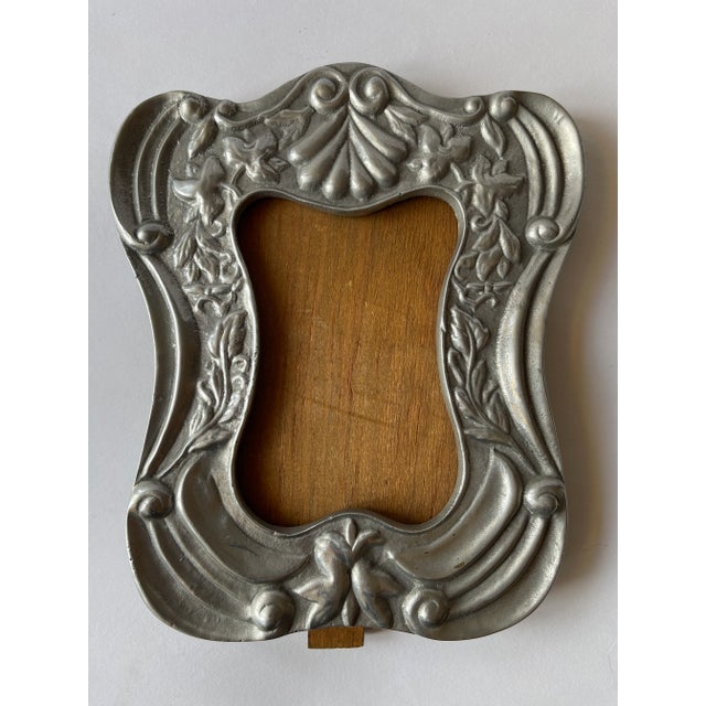 1980's Mexican Pewter Spanish Colonial Design Curved Picture Frame For Sale - Image 4 of 5