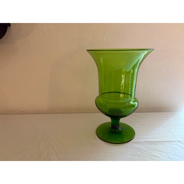 Mid-Century Modern Italian Green Art Glass Medici Pedestal Vase from Empoli, 1960s For Sale - Image 9 of 9