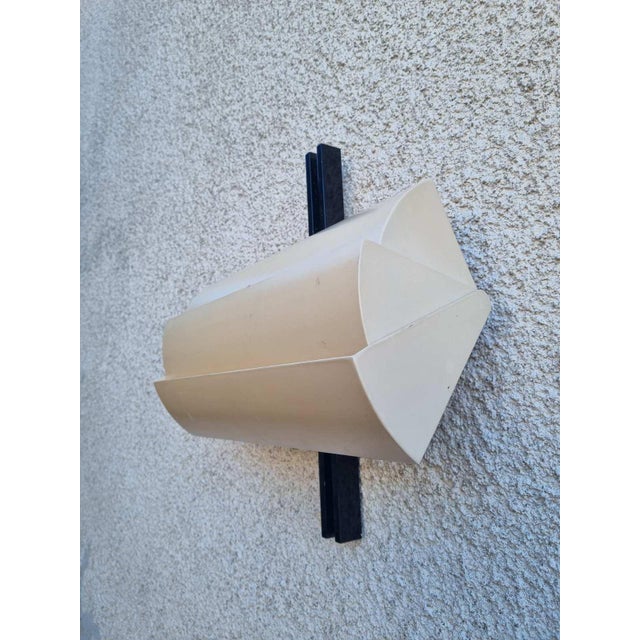 1970s Mid-Century Modern Wall Lamp by Ernesto Gismondi for Artemide, Italy, 1970s For Sale - Image 5 of 15