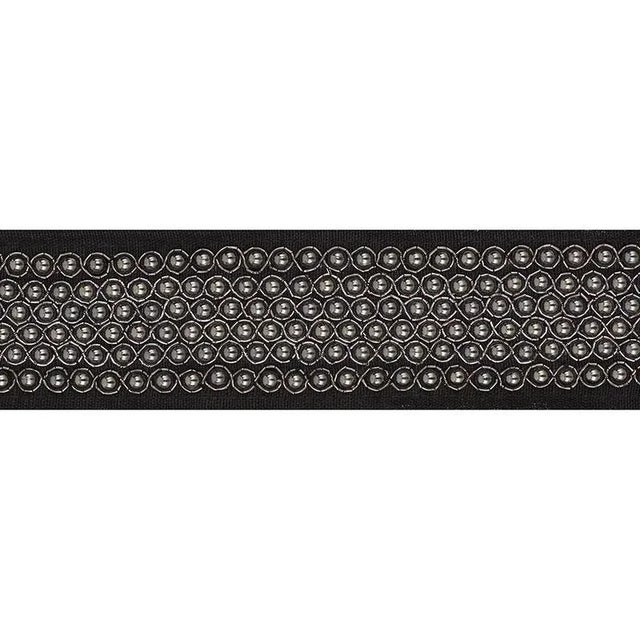 With pearl-like beading accented by hand-stitched metallic thread this tape delivers a sumptuously polished finishing...