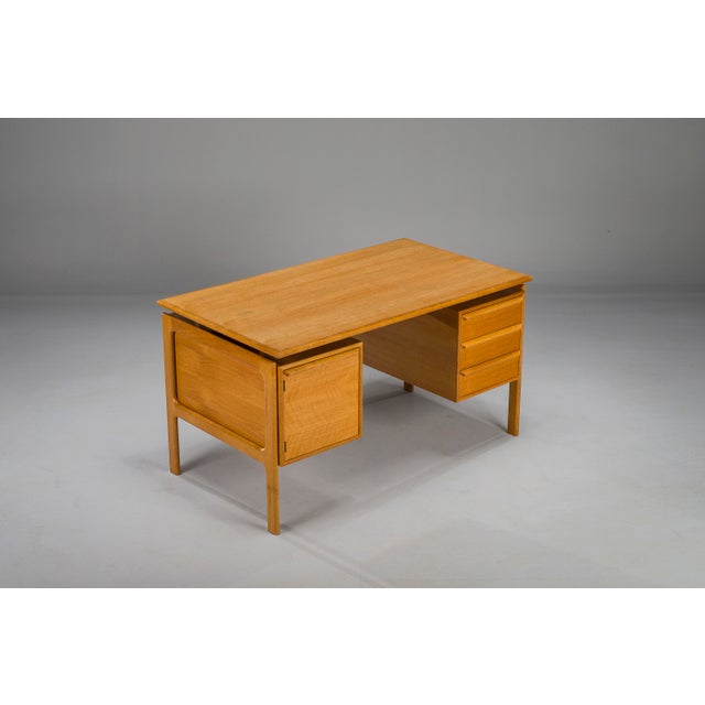 Mid-Century Oak Freestanding Desk from GV Møbler, 1970s For Sale - Image 9 of 18