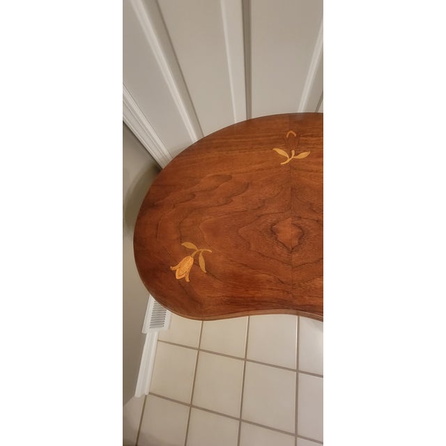 Wood 1940's French Louis XV Style Accent Tables With Floral Marquetry Inlay Top - A Pair For Sale - Image 7 of 16