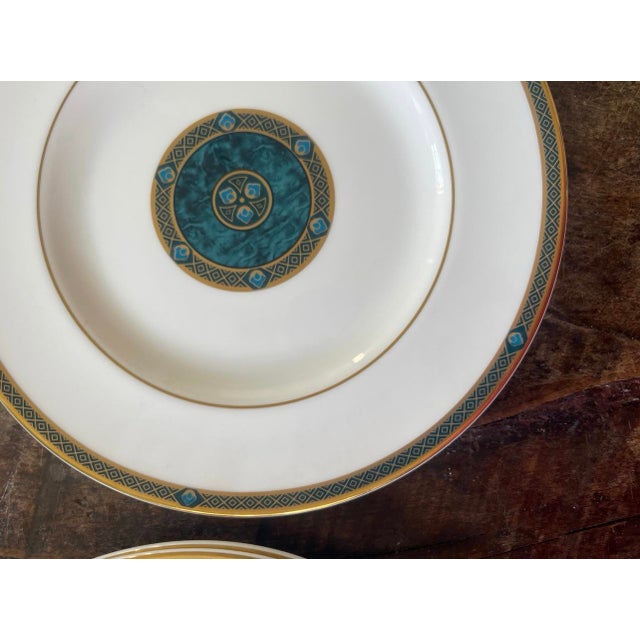 Royal Doulton Green 8” Plates in Biltmore Pattern - Set of Eight (8) For Sale - Image 10 of 10