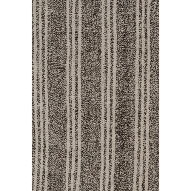 Vintage Striped Kilim in Gray Striations, Salt and Pepper Colors For Sale In New York - Image 6 of 7
