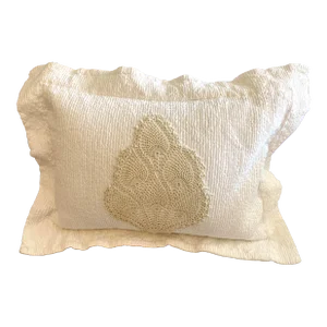 Matouk White Texture Cotton Frabric Accent Bed Throw Pillow With Hand Crochet Appliqué