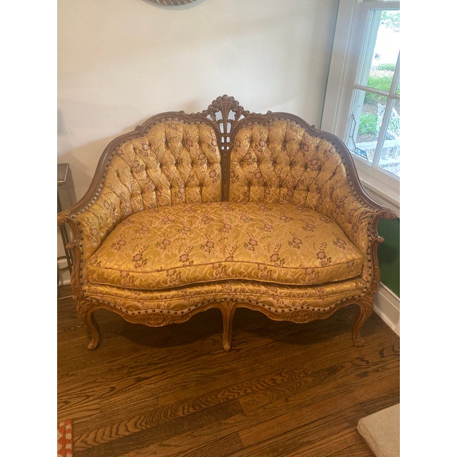 Early 20th Century Victorian Homer Bros Loveseat For Sale - Image 11 of 11