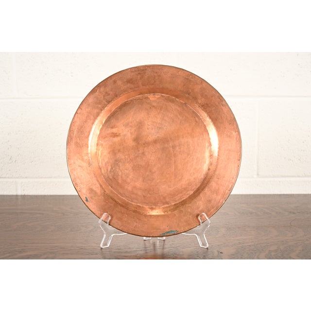 Roycroft Style Arts & Crafts Hammered Copper Charger Plate or Tray For Sale - Image 11 of 11