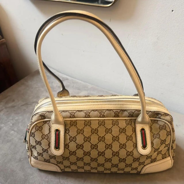 A 2006 Gucci Princy Sherry Line Gg Canvas Shoulder Bag For Sale - Image 14 of 18