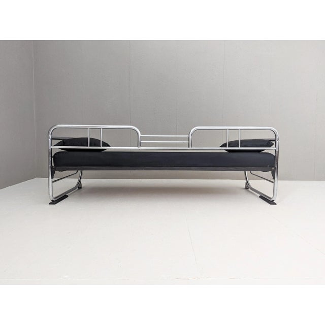 Bauhaus Bauhaus Tubular Steel Sofa by Hynek Gottwald, 1930s For Sale - Image 3 of 17