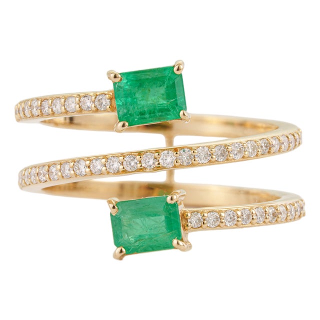 Mid 20th Style Spiral Wrap Emerald Diamond Multi Row Gold 14k Ring Size 5.5 For Sale