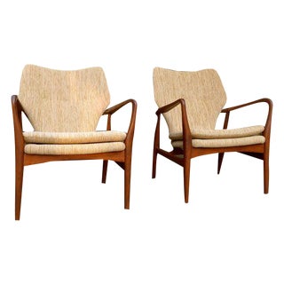 Mid-Century Modern Teak Lounge Chairs - A Pair For Sale