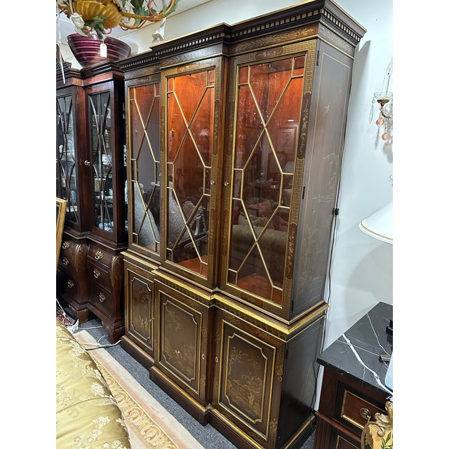 Wood Kindel Furniture Georgian Chinoiserie Breakfront For Sale - Image 7 of 11