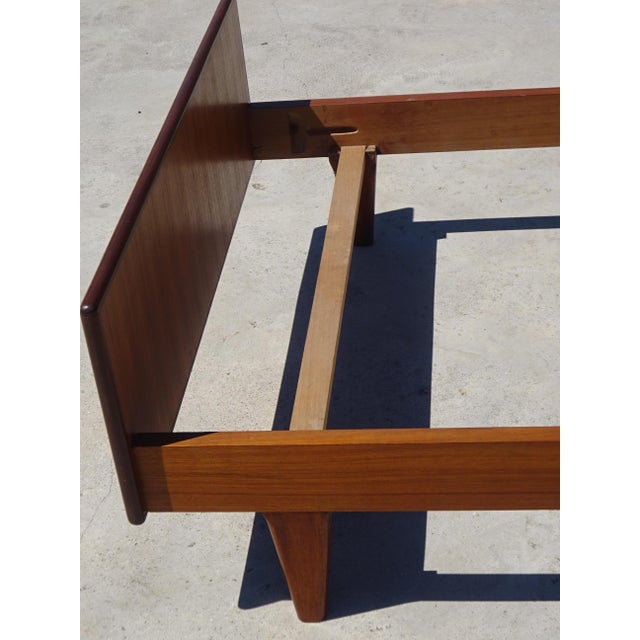 Vintage Teak Bed with Integrated Nightstand, 1960s For Sale - Image 15 of 18