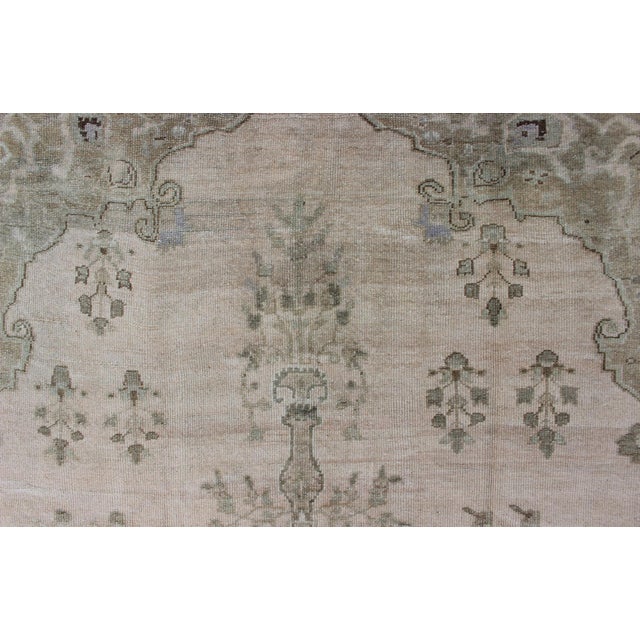 Floral Medallion Turkish Oushak Rug in Green/Gray, Blush, Charcoal, and Silver 5' X 7'2 For Sale In Atlanta - Image 6 of 11