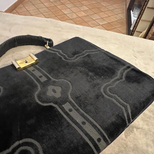 Italian Iconic 1970s Black Velvet and Brass Hand Bag by Roberta Di Camerino For Sale - Image 3 of 12