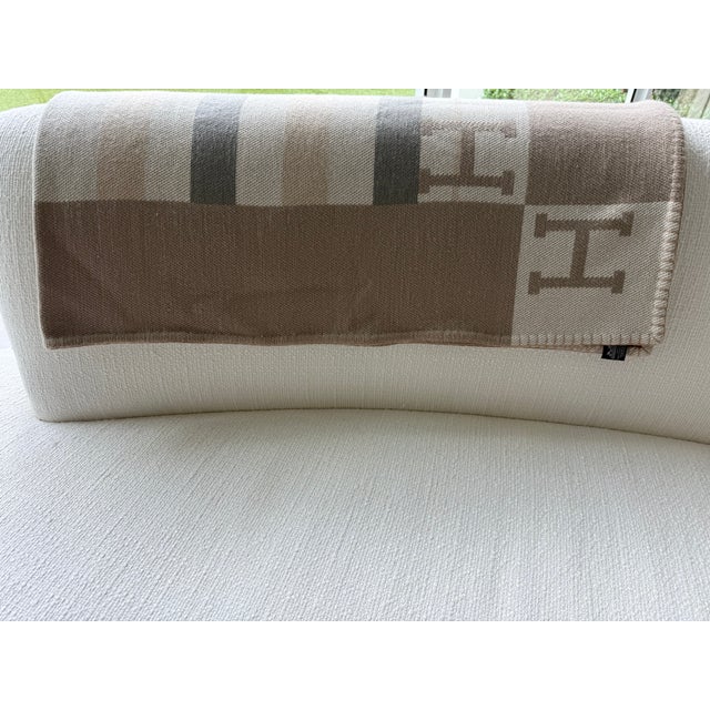 Hermès Hermès Avalon 100% Cashmere Throw Blanket For Sale - Image 4 of 10