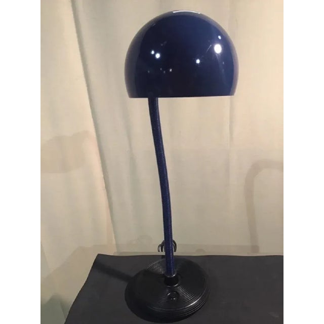 Hebi Lamp Table with Pedestal. Used only for the Exhibition Hall. Fully adjustable table lamp. Body flexible polymer,...