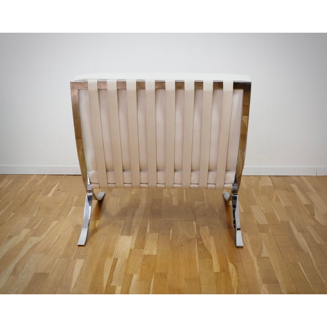Bauhaus Barcelona Chair in Leather by Ludwig Mies Van Der Rohe for Knoll International For Sale - Image 3 of 13