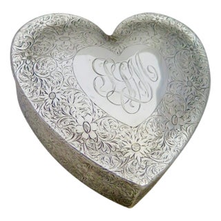 Vintage Sterling Silver "Valentine" 'Heart' Jewel Box For Sale