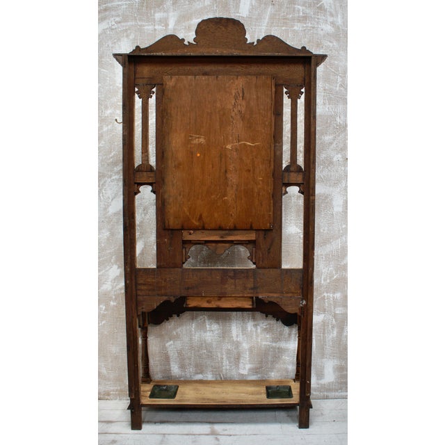 Brown Victorian Green Man Hall Stand in Oak, 1880 For Sale - Image 8 of 12