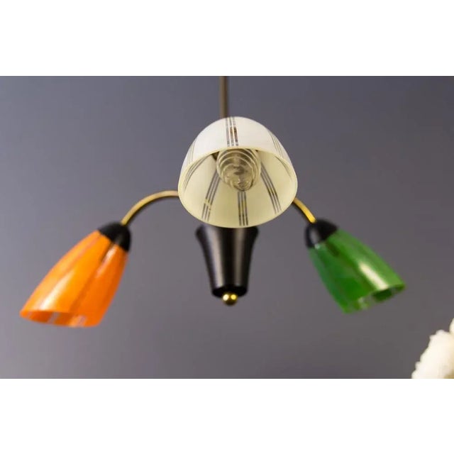 Mid-Century Tri-Color Bakelite & Brass Chandelier, 1950s For Sale - Image 6 of 18
