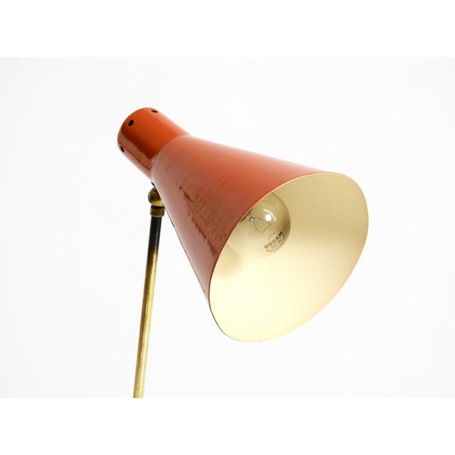 Large Mid-Century Modern Brass Table Lamp with Brick-Red Shade, 1950s For Sale - Image 16 of 18