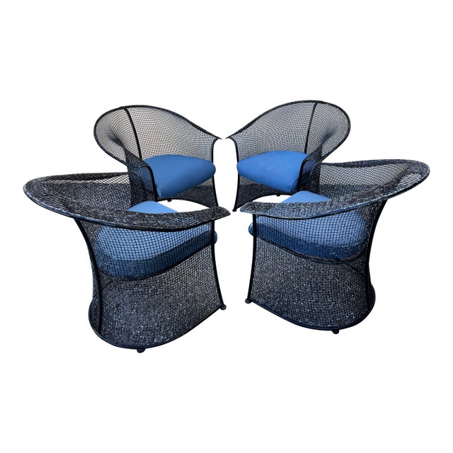 Vintage 1950s Sculptural Drape Wire Mesh Chairs Attributed to Russel Woodard, 4 Pieces For Sale