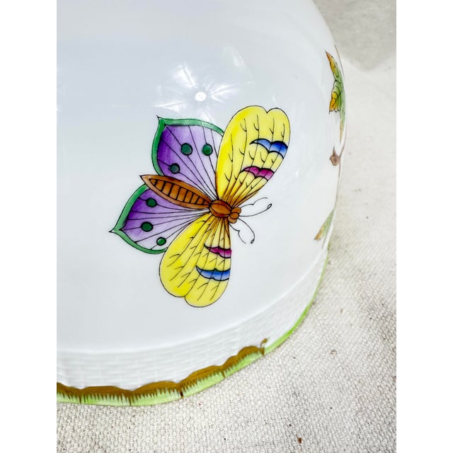 Vintage Hand-Painted Herend Hungary Queen Victoria Porcelain Bowl For Sale - Image 9 of 12