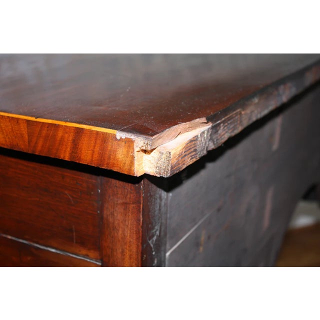 Period Antique English Mahogany Hepplewhite Serpentine Sideboard For Sale - Image 12 of 15