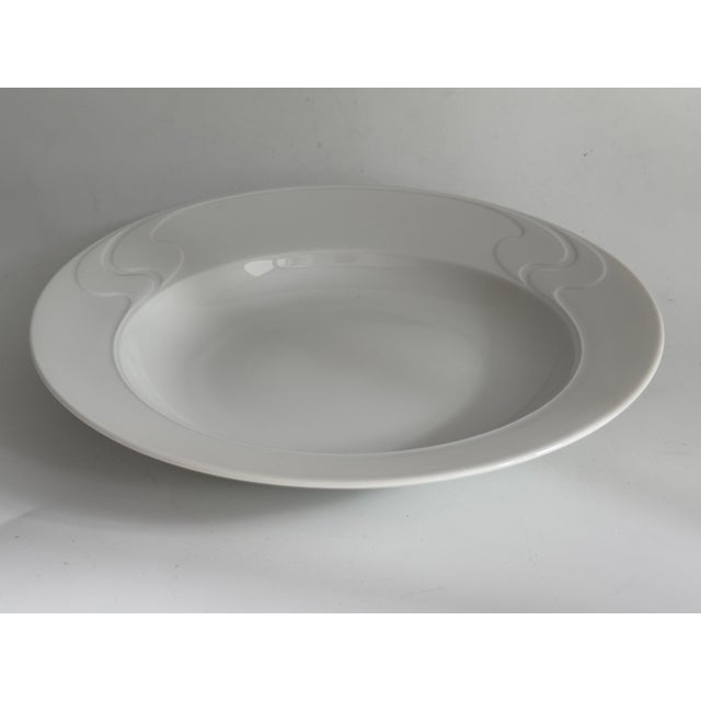 Rosenthal Asimmetria Soup Plates with White Rim by Björn Wiinblad for Rosenthal Studio Linie, 1986, Set of 6 For Sale - Image 4 of 7