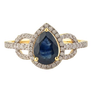 Classic Pear Cut Sapphire & Diamond Engagement Ring Size 5 in 14k Solid Gold For Sale