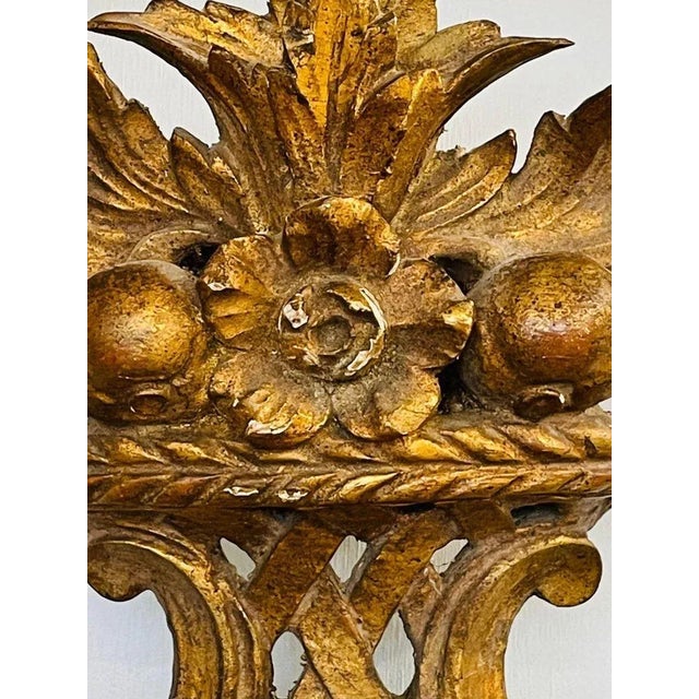 Single Giltwood Italian Floral Motif Mirror, Wall / Console / Pier, Italy, 1960s For Sale - Image 11 of 13