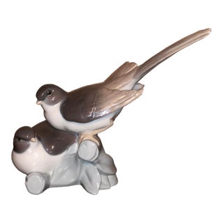 Vintage Lladró Porcelain "Birds Two Perched Together" Figurine #4667 For Sale