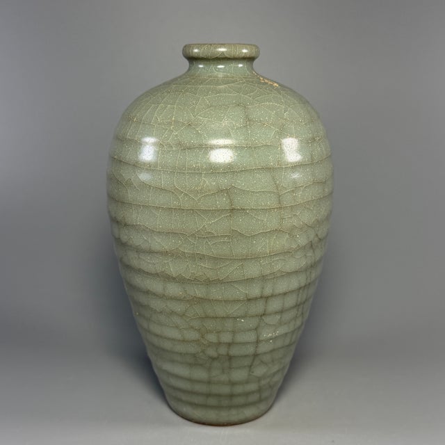 Antique Chinese Celadon Crackle‑Glaze Ribbed Meiping Vase, Collectible Antique For Sale - Image 6 of 9