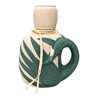 1990s Mexican Tenoch Reposado Sculptural Agave Ceramic Tequila Bottle - Empty For Sale
