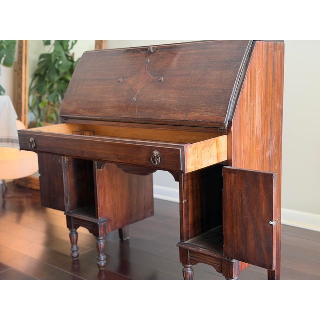 Antique Circa 1930 North-Western Cabinet Co. Master-Craft Mahogany Secretary Desk — Antique Slant-Front Kneehole Desk For Sale In Los Angeles - Image 6 of 12