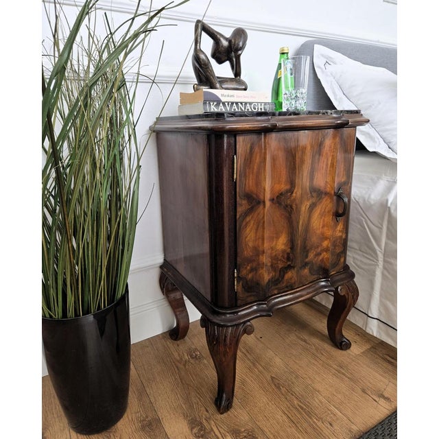 Italian Chippendale Walnut Nightstands with Marble Top, 1930s, Set of 2 For Sale - Image 3 of 10
