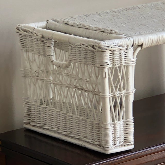 Mid-20th Century White Wicker Breakfast Tray For Sale - Image 9 of 11